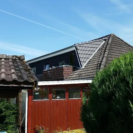 Apartment Haus Lily Nr.02 Bis Zu 6 Personen Davon Max. 2 Busum