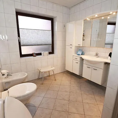 Haus Lily Nr.02 Bis Zu 6 Personen Davon Max. 2 *